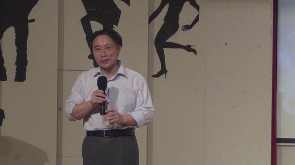 晚会主持人：汪励雯、杨荦杰、